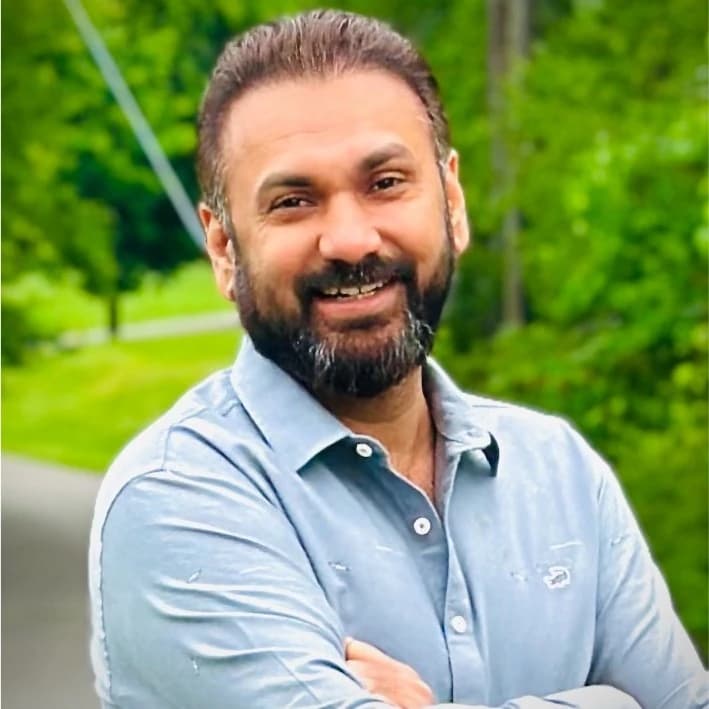 Baqar Bilal Hussain, Co-Founder